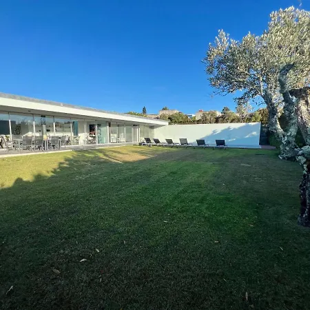 Breathtaking Award Winning Villa On The Silver Coast * Casa da Ferraria