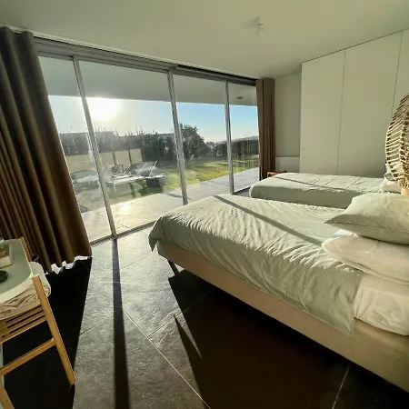 Villa Breathtaking Award Winning Villa On The Silver Coast Casa da Ferraria