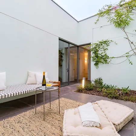 Breathtaking Award Winning Villa On The Silver Coast Villa Casa da Ferraria